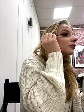 LanaSparks online show from October 7, 2025, 4:24 am