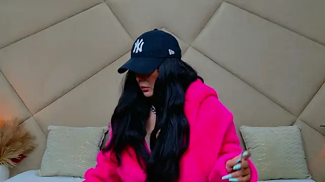 Snapshot of ChloeFrost chatting on October 12, 2025, 5:20 am ChloeFrost online show from October 12, 2025, 5:20 am