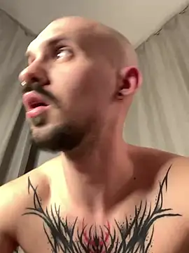 AssHunter4k online show from February 26, 2025, 10:36 pm