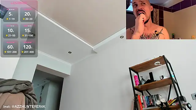 AssHunter4k online show from September 18, 2025, 7:55 am