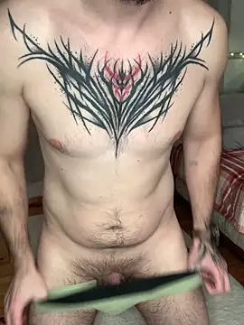 AssHunter4k online show from February 26, 2025, 7:32 pm