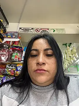 Miia Jazmin online show from November 27, 2025, 7:03 pm