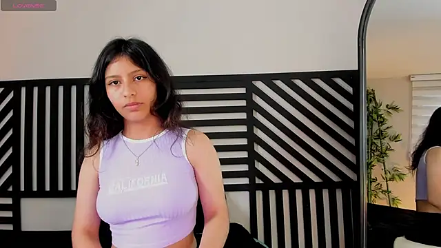 Savannah Cameron online show from February 13, 2025, 3:56 pm