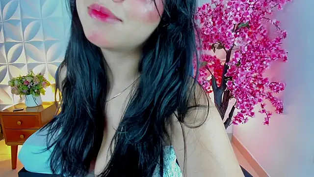 adarna13  online show from January 7, 2026, 7:41 pm