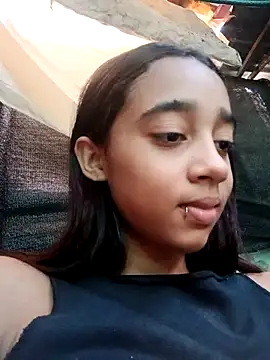 Zoe Sweett18 online show from February 14, 2025, 10:04 pm