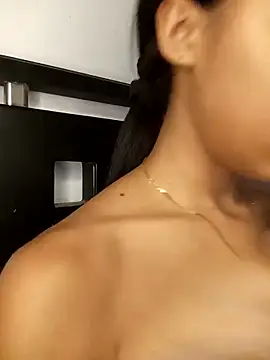 Zoe Sweett18 online show from March 14, 2026, 7:09 pm