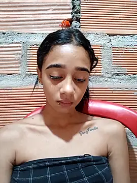 Zoe Sweett18 online show from September 17, 2025, 12:40 pm