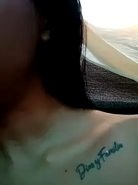 Zoe Sweett18 online show from March 3, 2025, 7:28 pm