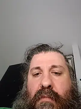 Snapshot of catullo14 chatting on May 4, 2026, 4:43 pm catullo14 online show from May 4, 2026, 4:43 pm