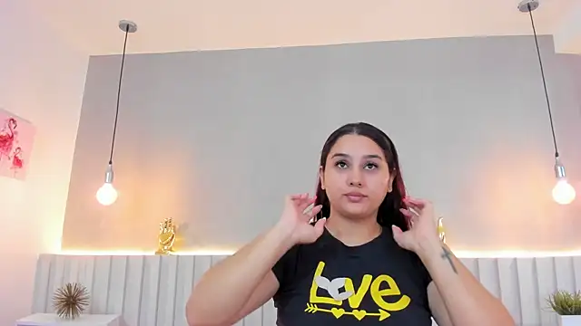 Snapshot of AlexaMora_ chatting on March 2, 2025, 10:58 am AlexaMora online show from March 2, 2025, 10:58 am