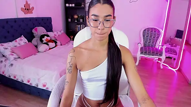 Dana Paula online show from May 25, 2026, 12:04 pm
