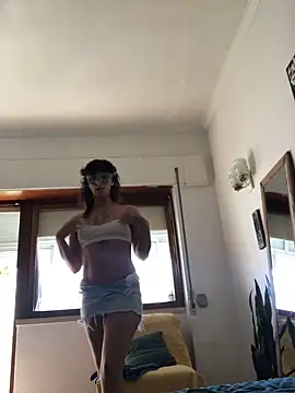 Snapshot of Mia___Love chatting on January 16, 2025, 1:58 pm Mia Love online show from January 16, 2025, 1:58 pm