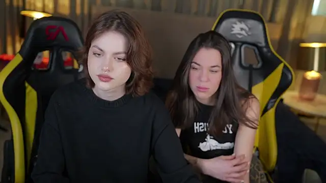 Roxi Twix online show from January 29, 2025, 12:02 pm