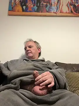 Paolo7619 online show from April 11, 2026, 1:35 am