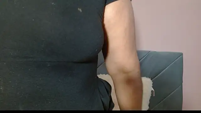  hannacurvy online show from September 15, 2025, 1:22 pm