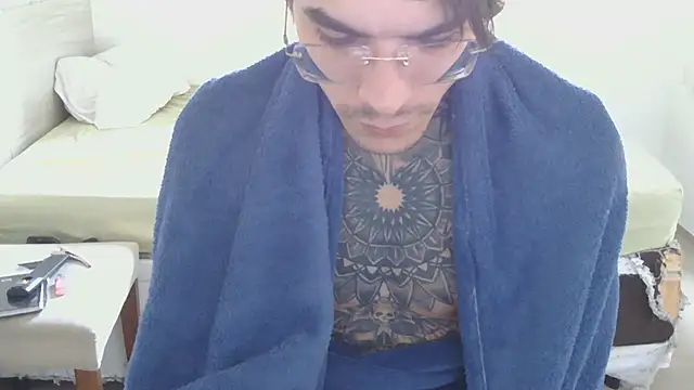 Snapshot of smokingink chatting on May 30, 2026, 12:22 pm smokingink online show from May 30, 2026, 12:22 pm