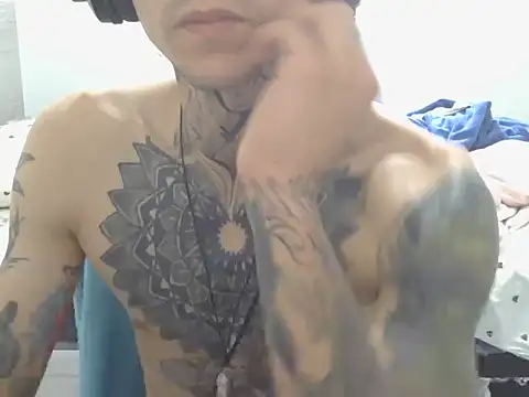 Snapshot of smokingink chatting on May 5, 2026, 7:39 pm smokingink online show from May 5, 2026, 7:39 pm