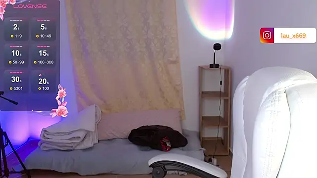 Snapshot of isabella1616 chatting on September 26, 2025, 2:29 am isabella1616 online show from September 26, 2025, 2:29 am