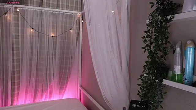 camilapersy online show from January 17, 2026, 12:53 pm