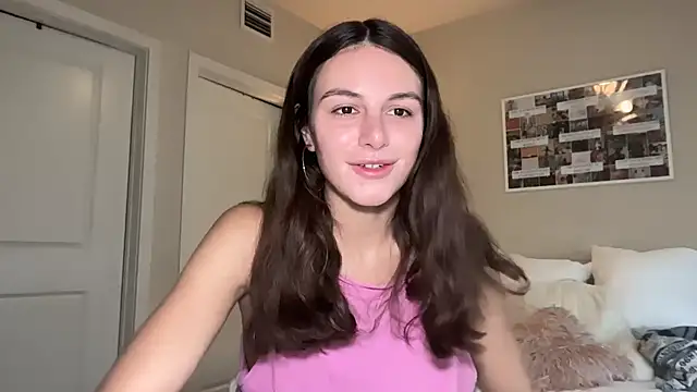 Snapshot of graciesmith27 chatting on April 19, 2026, 5:36 pm graciesmith27 online show from April 19, 2026, 5:36 pm