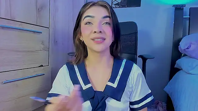 GABRIELAM MS online show from April 16, 2026, 11:07 pm