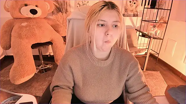 DiaAngell online show from January 9, 2026, 7:21 pm