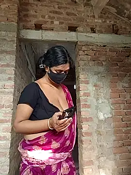 Sexybhabhi569 online show from September 9, 2025, 2:10 am