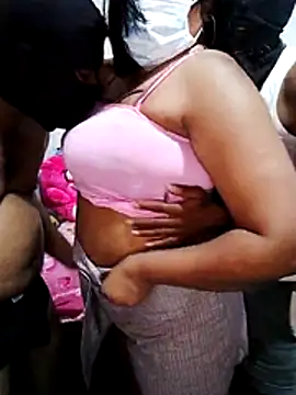 Lovely WINDI online show from December 17, 2025, 5:29 pm