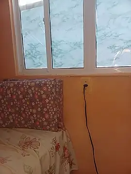 Alyne69PB online show from November 15, 2025, 11:47 am