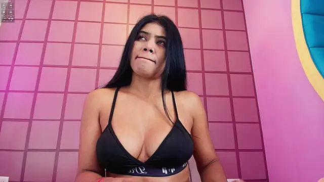 Snapshot of LissMonroe chatting on September 19, 2025, 10:52 am LissMonroe online show from September 19, 2025, 10:52 am