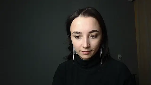 Snapshot of Eva_Gloryy chatting on February 17, 2025, 11:33 pm Eva Gloryy online show from February 17, 2025, 11:33 pm