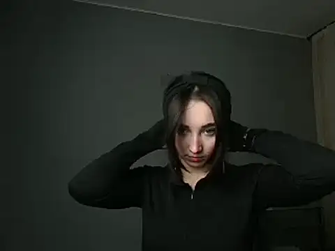 Snapshot of Eva_Gloryy chatting on February 25, 2025, 5:19 pm Eva Gloryy online show from February 25, 2025, 5:19 pm