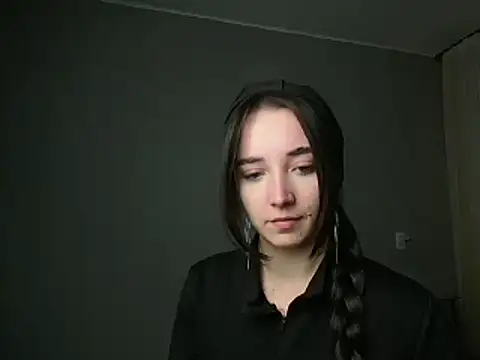 Snapshot of Eva_Gloryy chatting on February 25, 2025, 8:21 pm Eva Gloryy online show from February 25, 2025, 8:21 pm