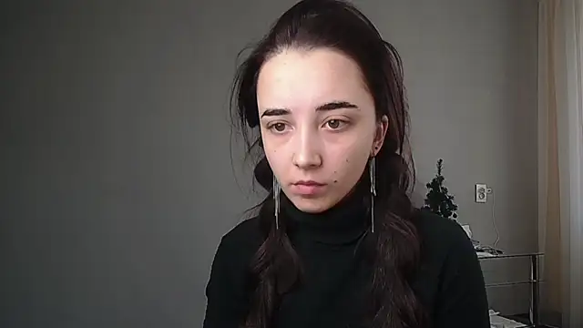 Snapshot of Eva_Gloryy chatting on February 17, 2025, 1:22 pm Eva Gloryy online show from February 17, 2025, 1:22 pm