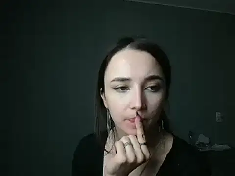 Snapshot of Eva_Gloryy chatting on March 7, 2025, 4:00 pm Eva Gloryy online show from March 7, 2025, 4:00 pm