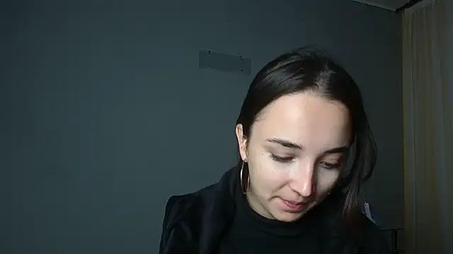 Eva Gloryy online show from October 1, 2025, 2:21 pm