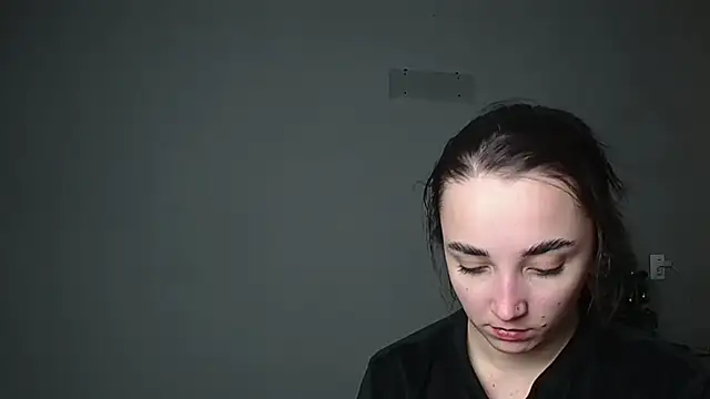 Snapshot of Eva_Gloryy chatting on February 10, 2026, 9:03 pm Eva Gloryy online show from February 10, 2026, 9:03 pm