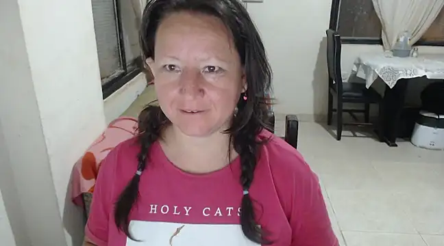 Yohis Kiut25 online show from March 13, 2025, 3:11 am