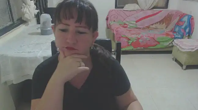 Yohis Kiut25 online show from March 3, 2025, 3:05 am
