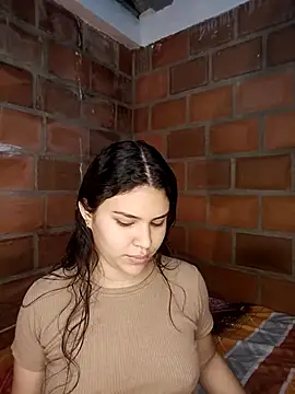 Snapshot of enid_greins chatting on October 28, 2025, 1:43 pm enid greins online show from October 28, 2025, 1:43 pm