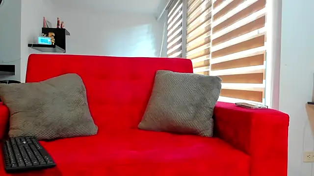 dereckgreen online show from November 12, 2025, 1:59 pm