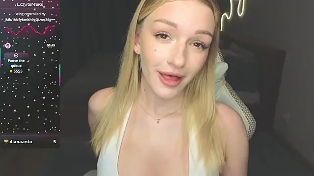 MargaretSweet1 online show from May 20, 2026, 11:57 pm