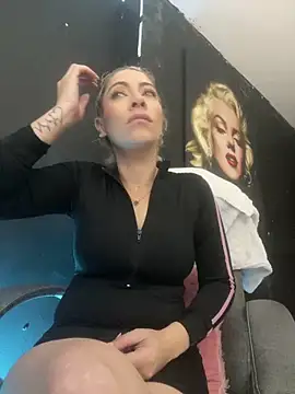 Snapshot of viktoria_davis_ chatting on February 13, 2026, 11:38 pm viktoria davis online show from February 13, 2026, 11:38 pm