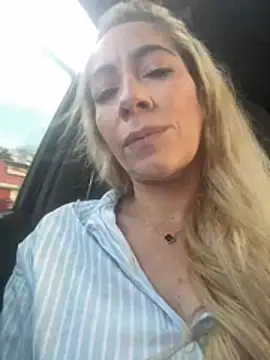 Snapshot of viktoria_davis_ chatting on February 9, 2026, 10:30 pm viktoria davis online show from February 9, 2026, 10:30 pm