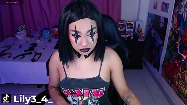 lily3 4 online show from November 11, 2025, 7:03 am