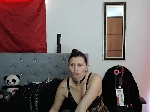 sachaclinford online show from February 28, 2026, 6:29 pm