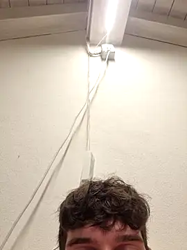 aleteen online show from October 2, 2025, 8:12 pm