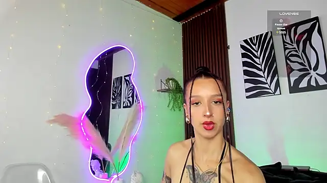 Georgina caruso online show from February 13, 2025, 8:03 pm