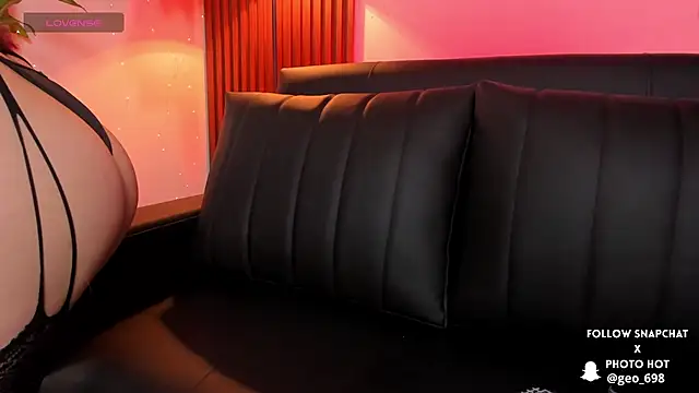 Georgina caruso online show from September 23, 2025, 3:46 am