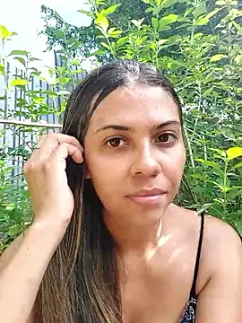 Snapshot of CallMeHeaven chatting on September 27, 2025, 2:34 pm CallMeHeaven online show from September 27, 2025, 2:34 pm